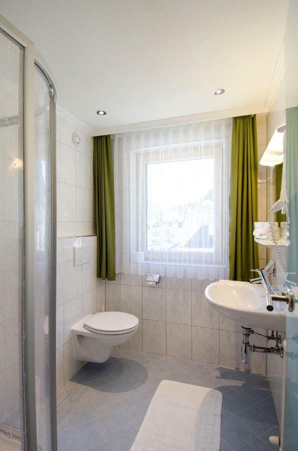 Hotel Garni Siegele - Inklusive Silvretta-Card Premium Ischgl Kültér fotó